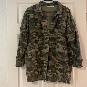 Oversized Camo Jacket Size: S